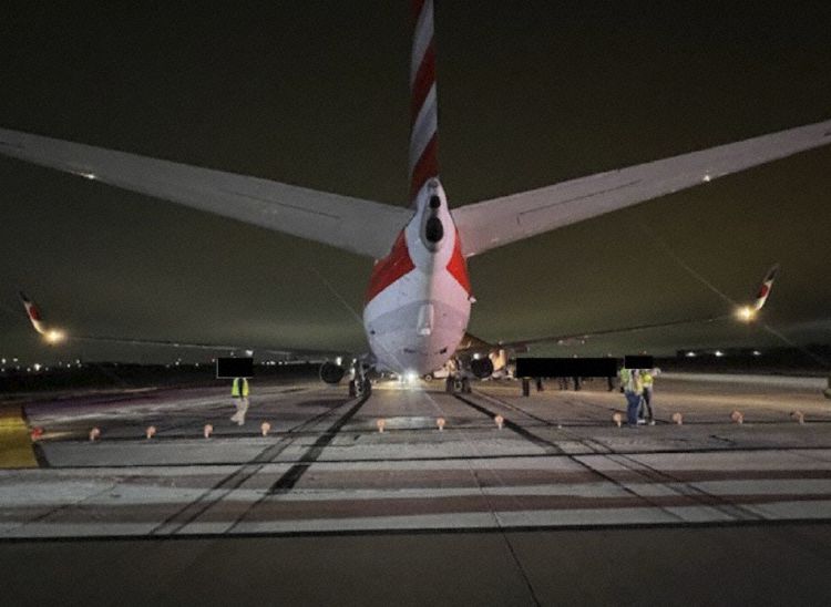 The aircraft past the runway end (Photo: NTSB/American Airlines)