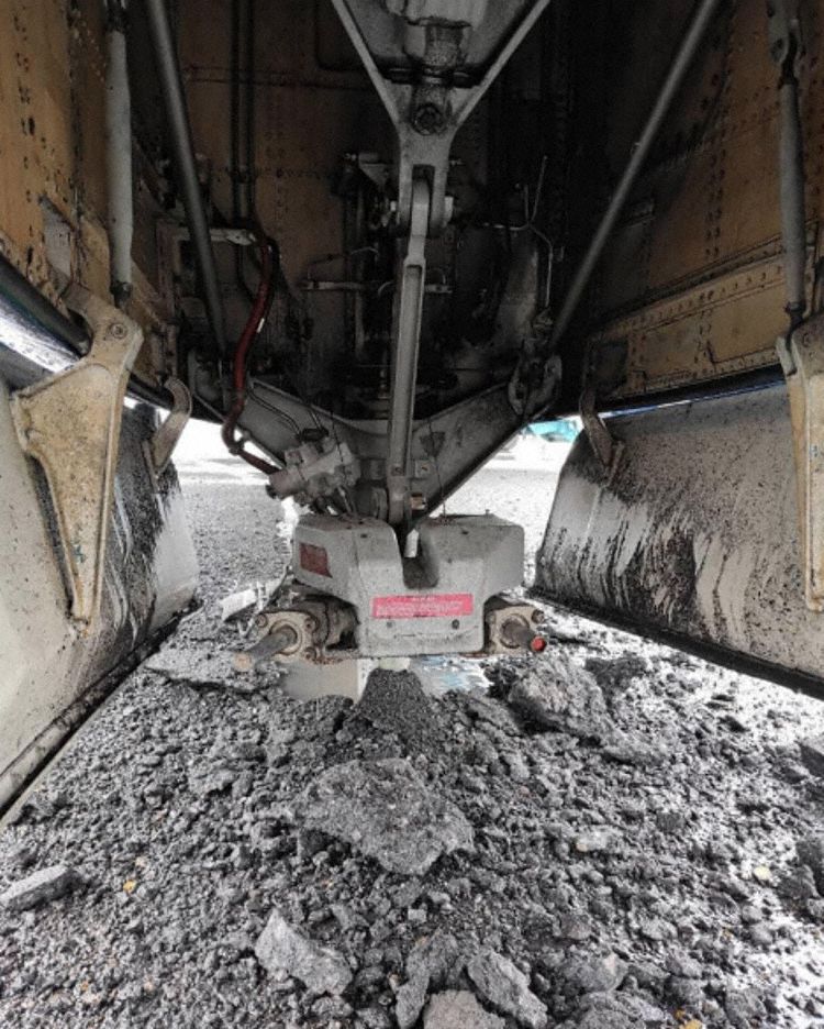The remains of the nose gear strut