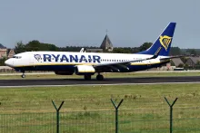 Accident: Malta Air B738 near Toulouse on Mar 29th 2026, turbulence jolts luggage