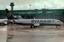 Accident: Ryanair UK B738 at Palma Mallorca on Jul 4th 2025, smoke detector after boarding